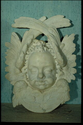 Tête de Chérubin. Element du monument funéraire de Valentine Balbiani (1518-1572), épouse de René de Birague, image 3/3