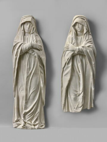 Pleureuse debout provenant du tombeau de Marguerite de Luxembourg, image 3/3