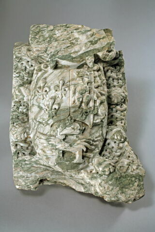 Écusson aux armoiries d'Henri III