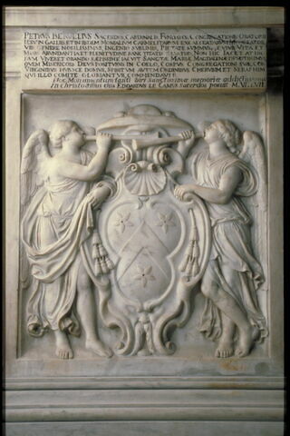 Piédestal du cénotaphe du coeur du cardinal de Bérulle (1575-1629), image 5/5