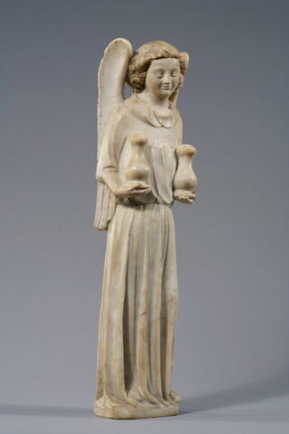 Ange portant deux burettes, image 2/7