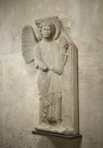 Un ange thuriféraire