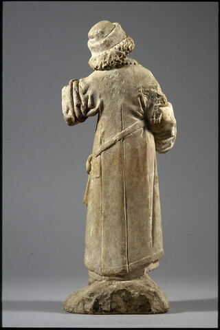 Personnage portant un faucon sur le poing, image 3/8