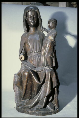 Vierge assise et l'Enfant, image 7/12
