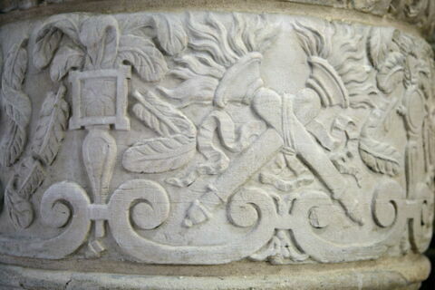 Arcade provenant de la façade occidentale du château des Tuileries, image 2/69
