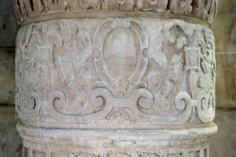 Arcade provenant de la façade occidentale du château des Tuileries, image 3/69