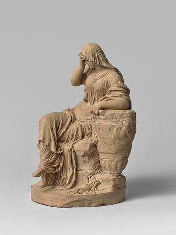 Pleureuse, image 4/13