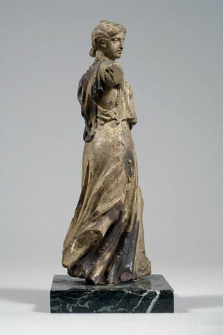 Femme drapée à l'antique, image 7/9