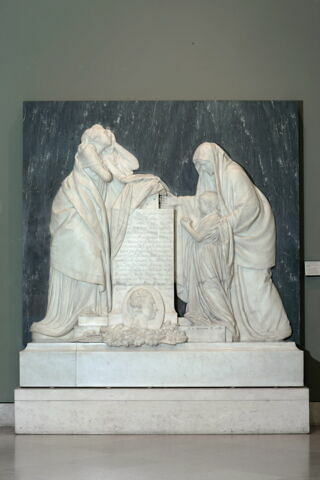 Monument du coeur de Victor Thérèse Charpentier, comte d'Ennery (Paris, 1732 - Saint-Domingue, 1776), image 4/10
