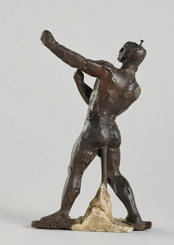 Homme nu debout, image 2/8