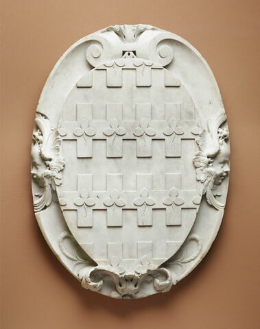 Armoiries de René de Birague. Element du monument funéraire de Valentine Balbiani (1518-1572), épouse de René de Birague, image 4/6
