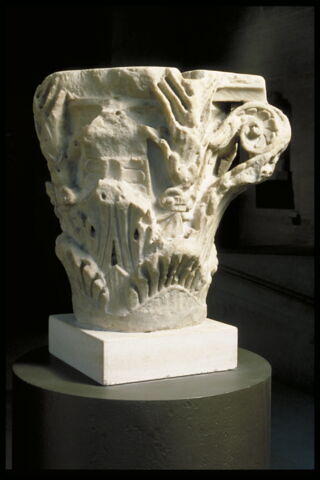 Chapiteau composite, image 7/8
