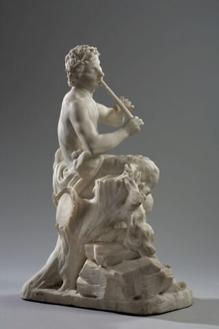 Pan jouant de la flûte, image 14/15