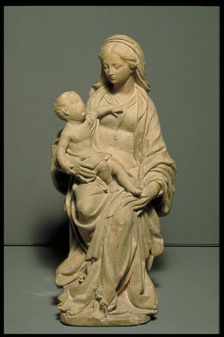 Vierge assise portant l'Enfant sur le bras droit, image 6/9