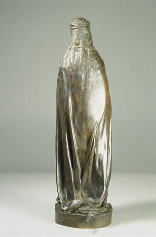 Laura, image 5/8