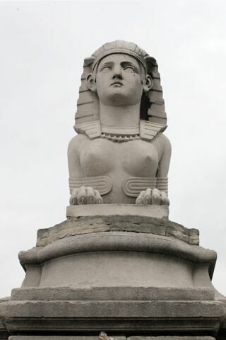 Sphinge, image 4/4
