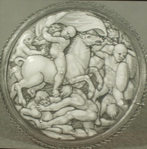 Médaillon : Combat d'hommes nus, image 3/4
