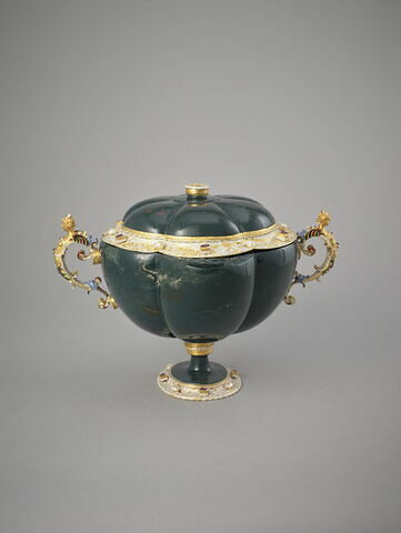 Coupe ovale couverte, image 5/5