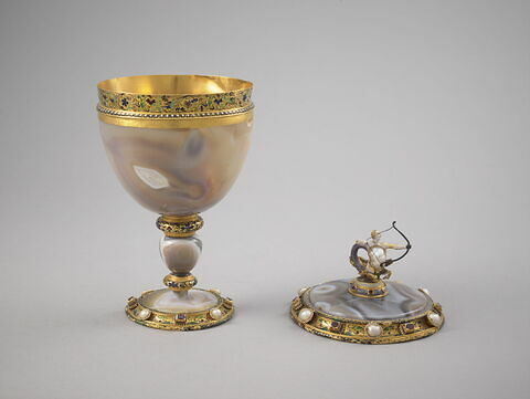 Coupe ronde couverte, image 3/3