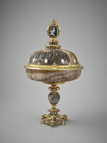Coupe couverte