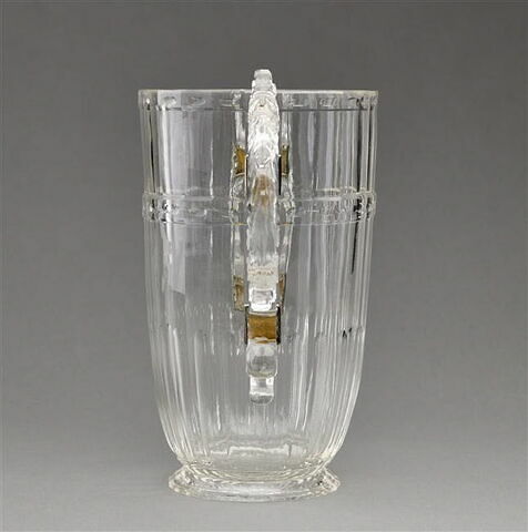 Vase, image 3/3