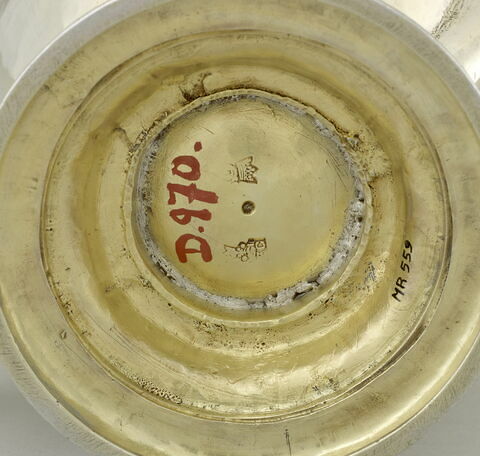Aiguière du trésor de l'ordre du Saint-Esprit, d'une paire (MR 560), image 7/10