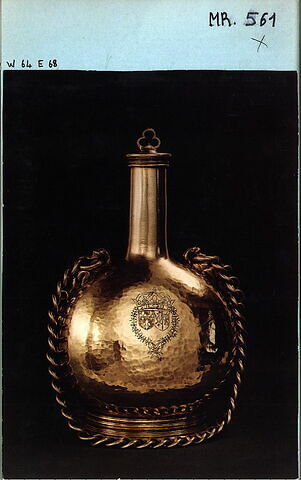 Bouteille de la chapelle du trésor de l'ordre du Saint-Esprit, image 4/5