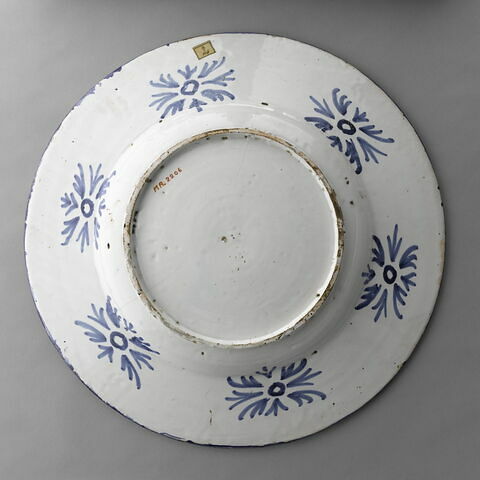 Plat rond : Esther devant Assuerus, image 2/2