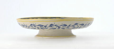Coupe ronde : Jupiter entre l'Amour et Junon, image 2/3