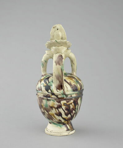 Biberon en buste de femme ou gargoulette anthropomorphe, image 4/5