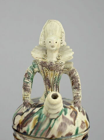 Biberon en buste de femme ou gargoulette anthropomorphe, image 5/5