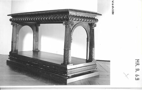 Table à colonne, image 5/5