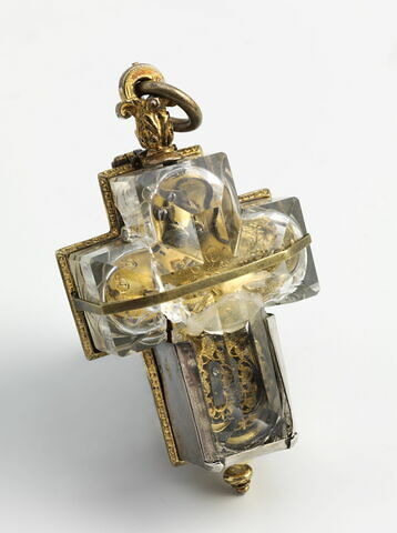 Montre en forme de croix