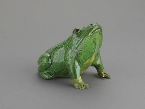 Statuette : grenouille (fontaine ?)