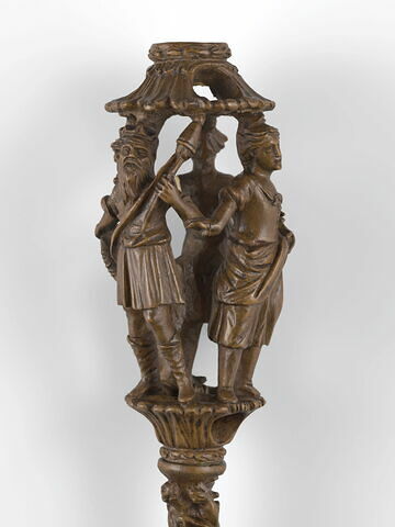 Quenouille en bois avec fuseau, image 3/14