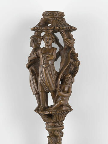 Quenouille en bois avec fuseau, image 5/14