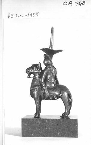 Chandelier à la cavalière, image 8/8
