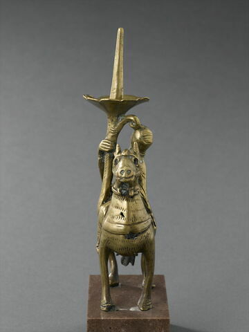 Chandelier à la cavalière, image 4/8