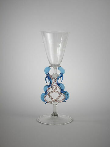 Verre "à serpents"
