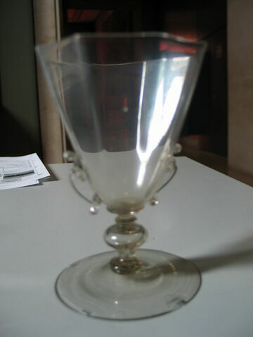 Verre à pans sur pied, image 4/5