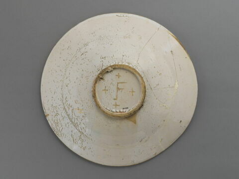 Plat rond : dieu fleuve, image 2/2
