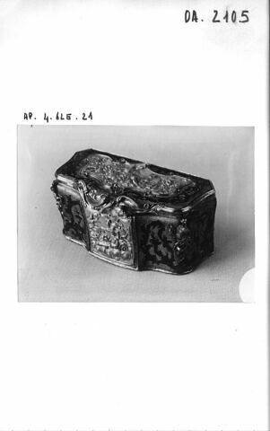 Tabatière aux sujets guerriers, image 10/11