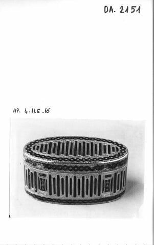 Tabatière, image 2/2