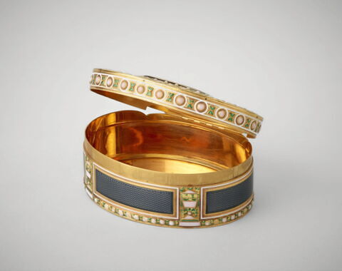 Tabatière ovale, image 2/10