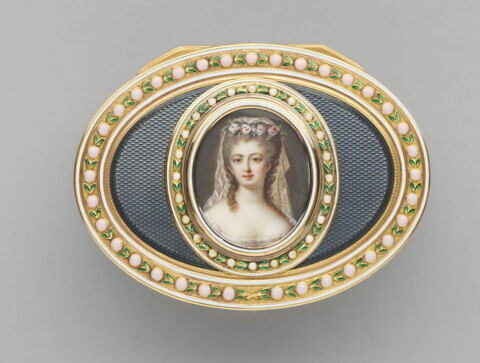 Tabatière ovale, image 8/10