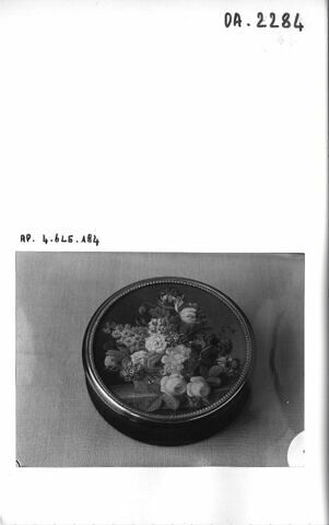 Tabatière ronde, image 2/2