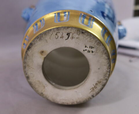 Vase Clodion à deux anses, d'une paire (OA 2476)., image 3/4