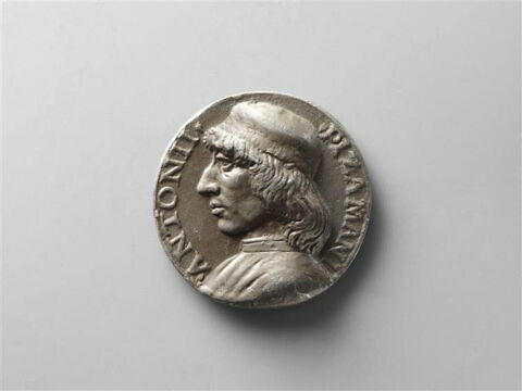 Médaille : Antonio Pizamani / trois allégories