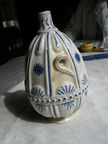 Vase piriforme à col étroit et deux anses, image 5/7