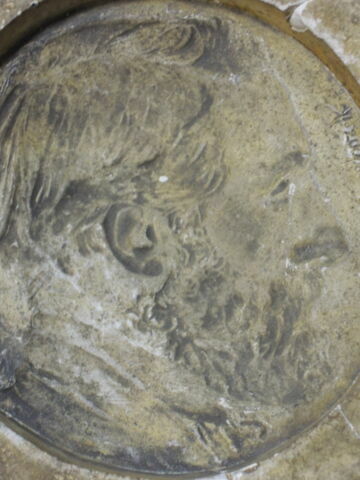 Moule du médaillon de Coninck et épreuve en plâtre (inventaire), image 2/3